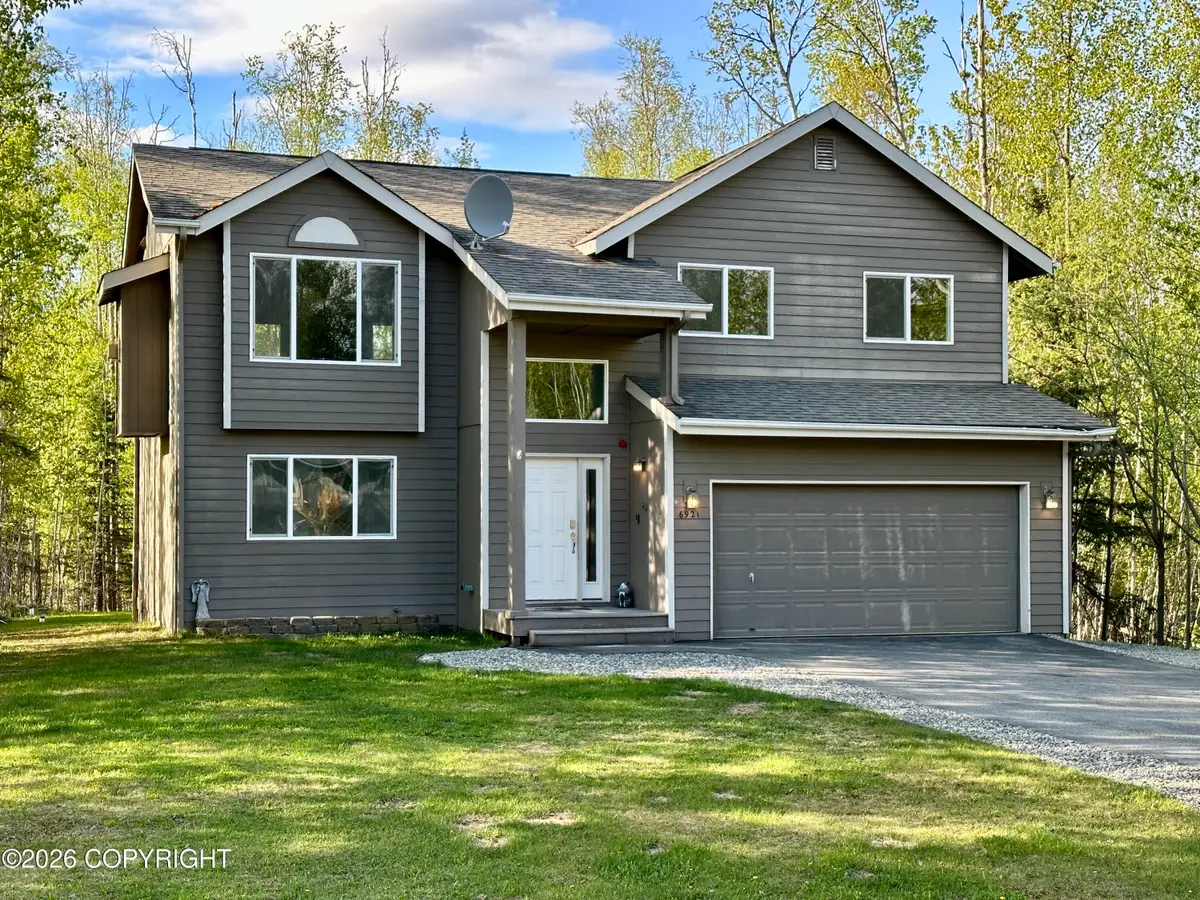 6921 W Gruening Place, Wasilla, AK 99623 - #1