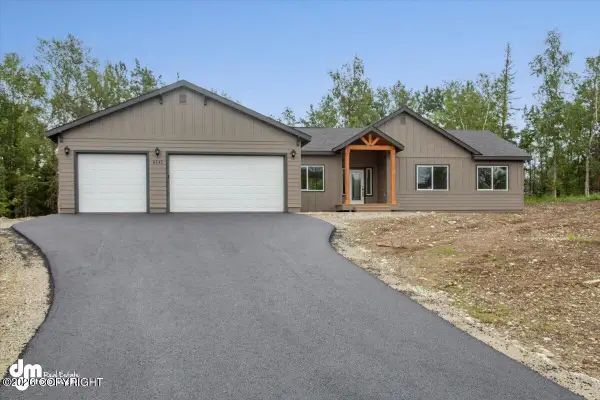 7726 E Obsidian, Wasilla, AK 99654