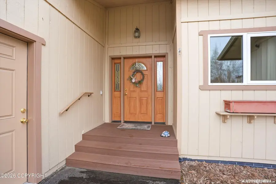 7060 Carline Circle, Anchorage, AK 99502 - #2