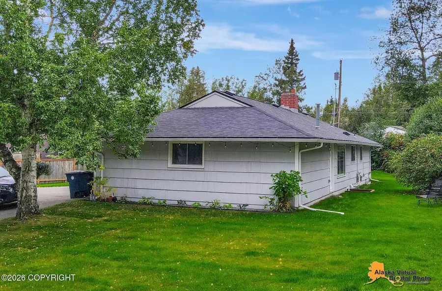 2438 Lord Baranof Drive, Anchorage, AK 99517 - #2