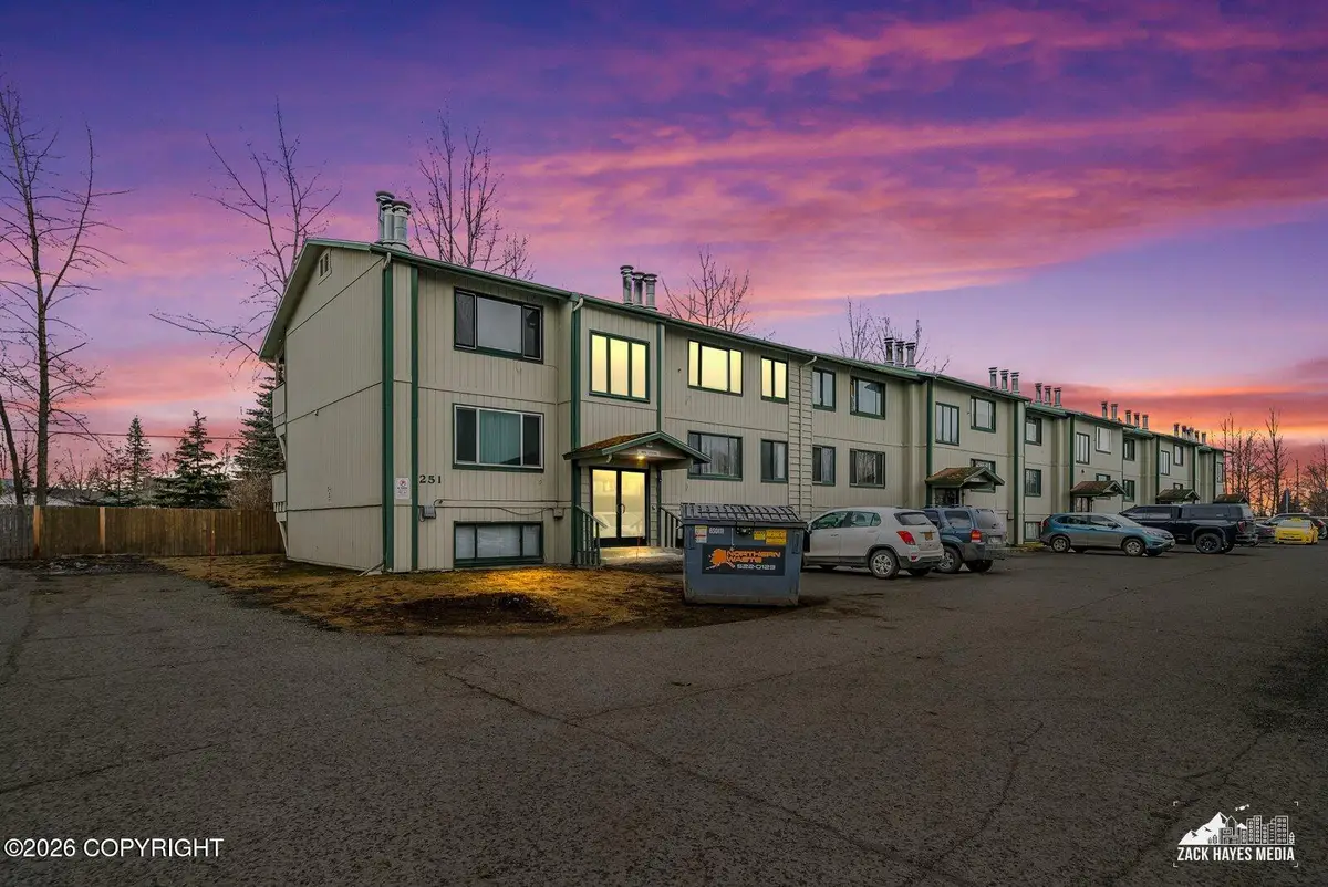 251 Mccarrey Street #6, Anchorage, AK 99508 - #1