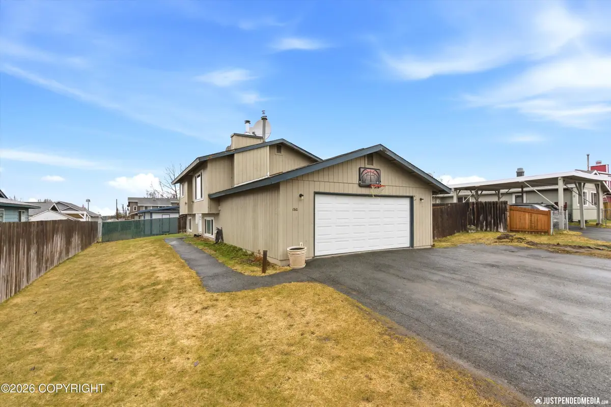 1310 Autumn Lane, Anchorage, AK 99504 - #1