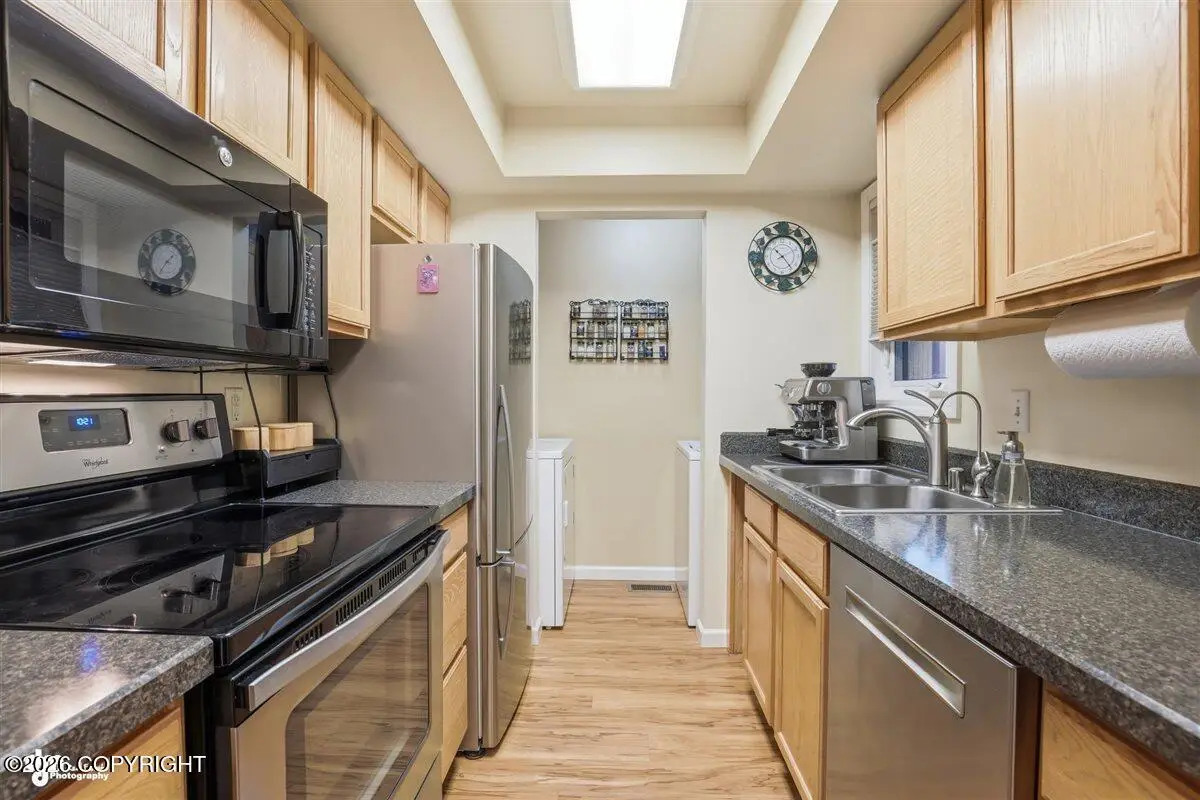 7312 Huntsman Circle #D-17, Anchorage, AK 99518 - #1