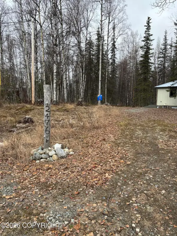 24761 W Eileen Way, Willow, AK 99688
