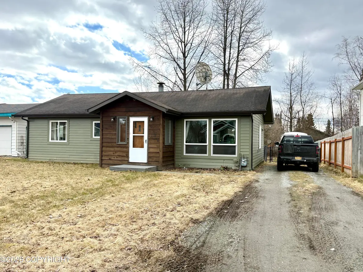 6530 E 9th Avenue, Anchorage, AK 99504 - #1