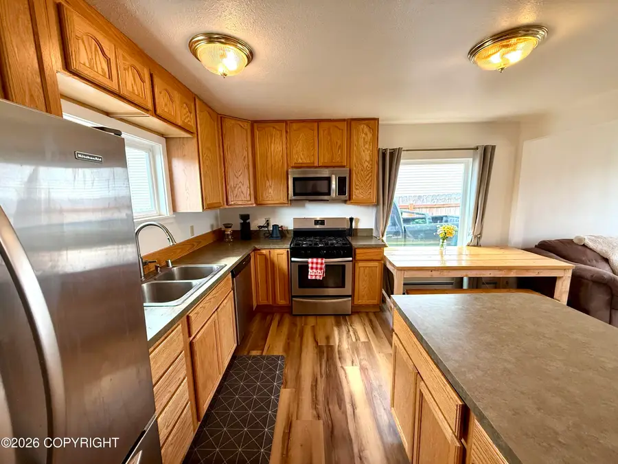 6530 E 9th Avenue, Anchorage, AK 99504 - #2