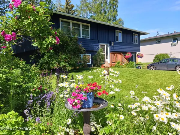 2731 Monmouth Avenue, Anchorage, AK 99502