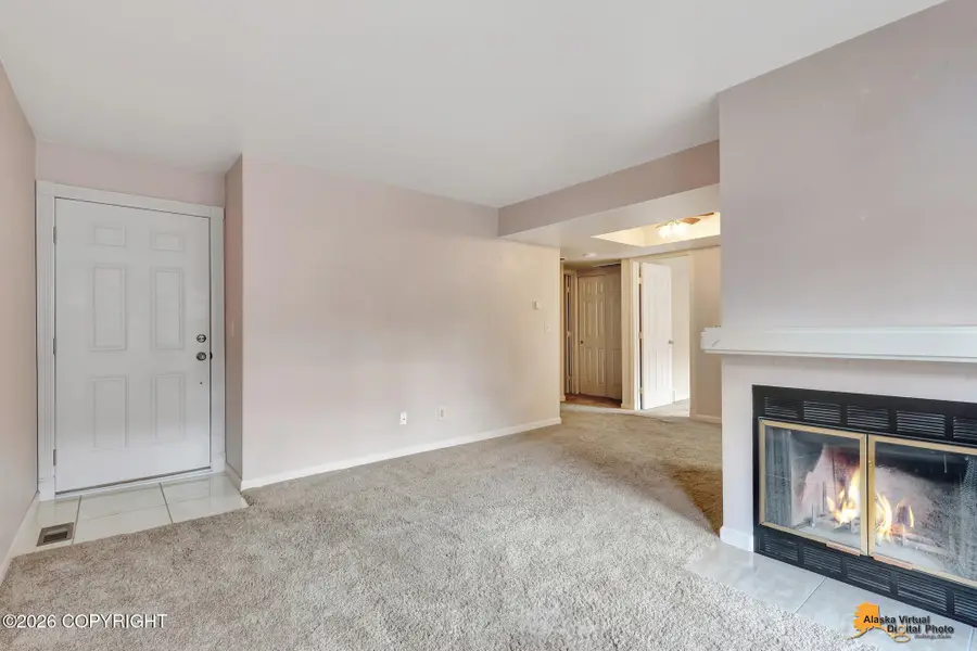 7202 Foxridge Circle #12B, Anchorage, AK 99518 - #3