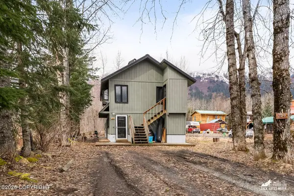 245 Main Street, Girdwood, AK 99587
