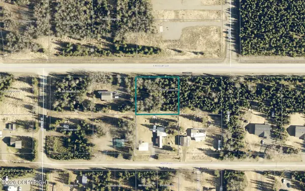 675 E Redoubt Avenue, Soldotna, AK 99669