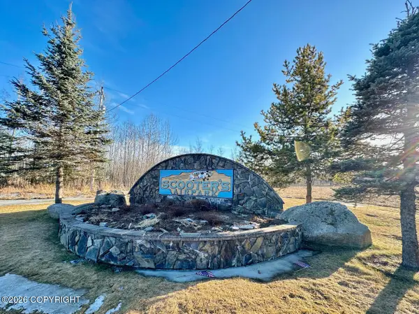 36158 Glacier Avenue, Sterling, AK 99672