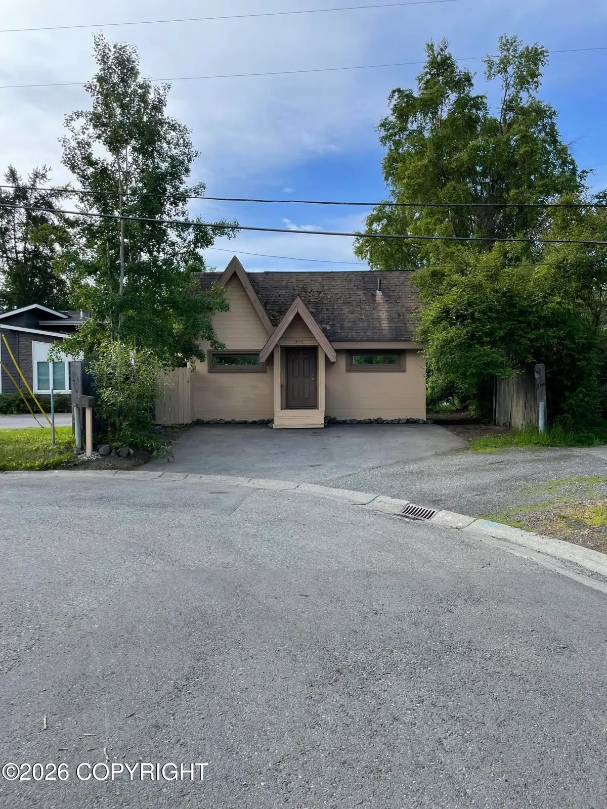 3729 Mccain Loop, Anchorage, AK 99503 - #1