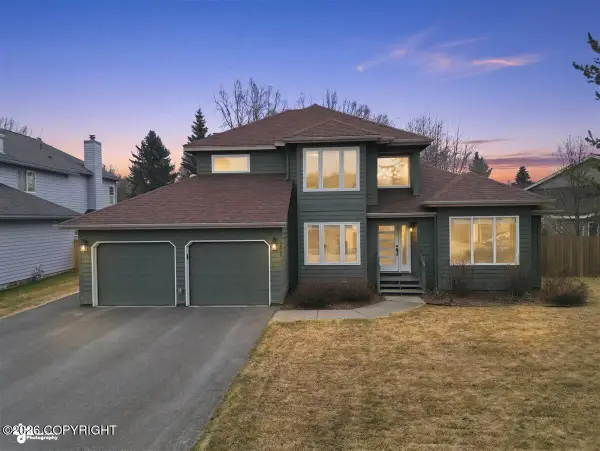 7513 Setter Drive, Anchorage, AK 99502