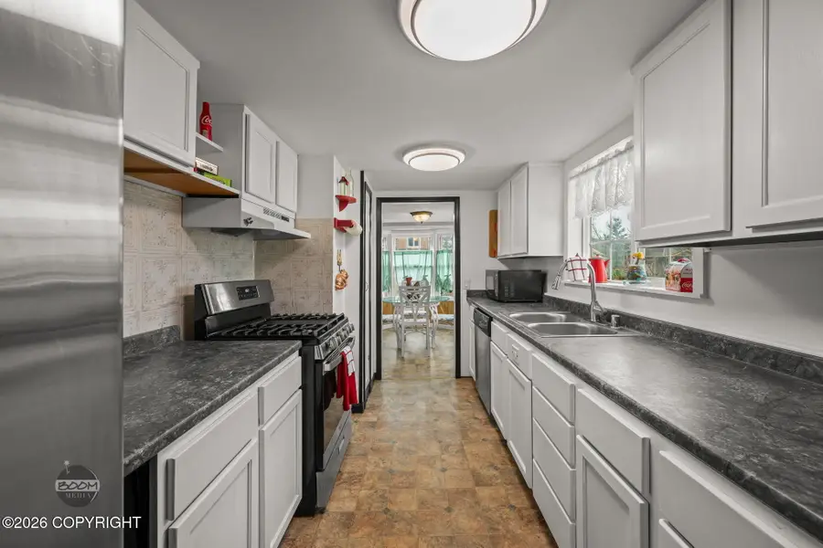3233 Tarwater Avenue, Anchorage, AK 99508 - #2