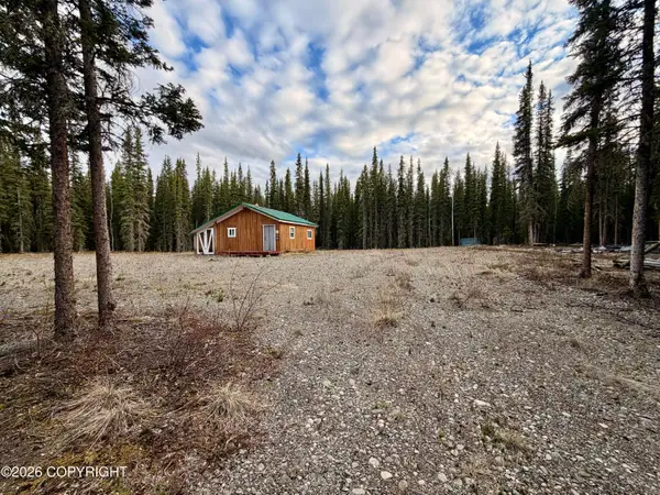 L11B3 Fales Road, Tok, AK 99780