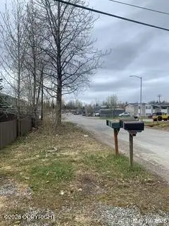 8012 E 5th Avenue, Anchorage, AK 99504 - #3