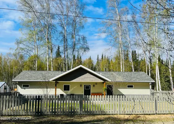 2239 Patterson Lane, North Pole, AK 99705