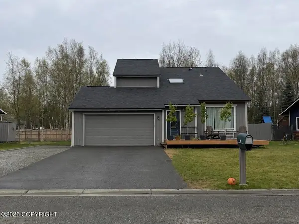720 Woodmar Place, Anchorage, AK 99515