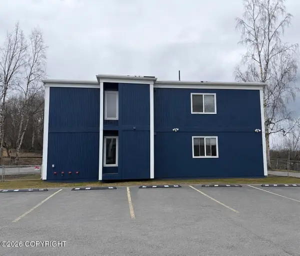6313 E 32nd Avenue, Anchorage, AK 99504