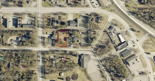 214 E Beluga Avenue, Soldotna, AK 99669
