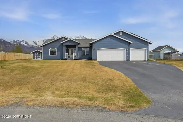 245 N Ayrshire Circle, Palmer, AK 99645