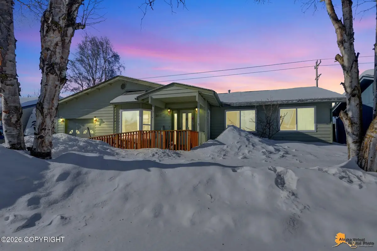 2571 Lyvona Lane, Anchorage, AK 99502 - #1