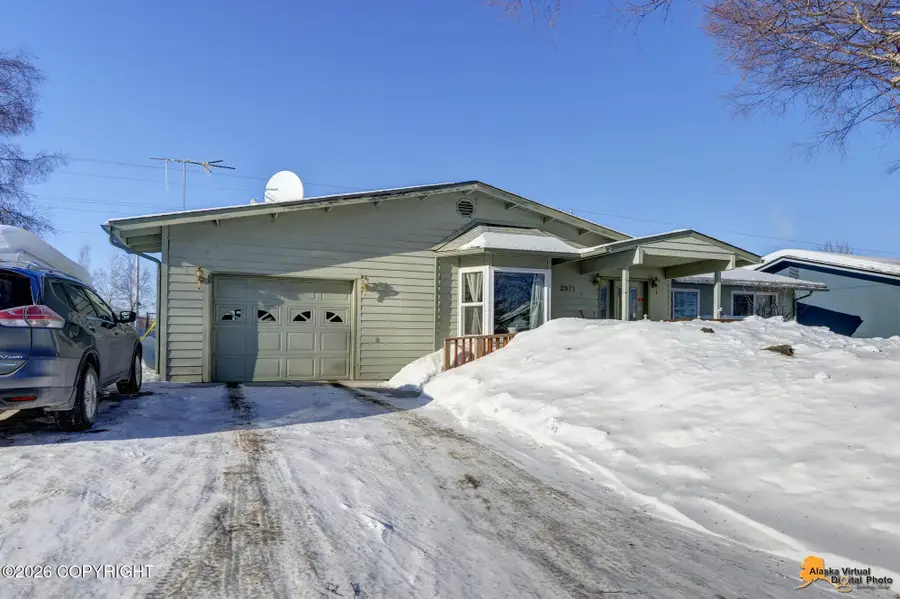 2571 Lyvona Lane, Anchorage, AK 99502 - #3