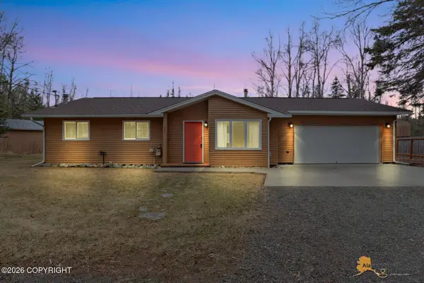 660 W Sarahs Way, Wasilla, AK 99654