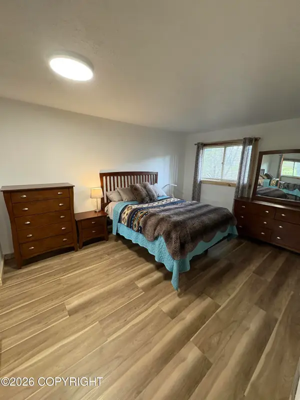 315 Krane Drive #4, Anchorage, AK 99504