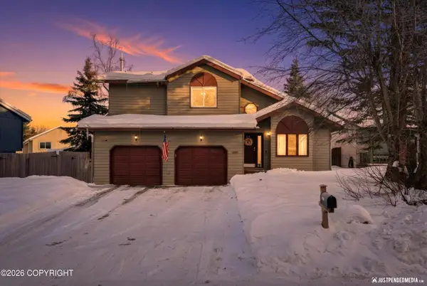 12201 Woodchase Circle, Anchorage, AK 99516