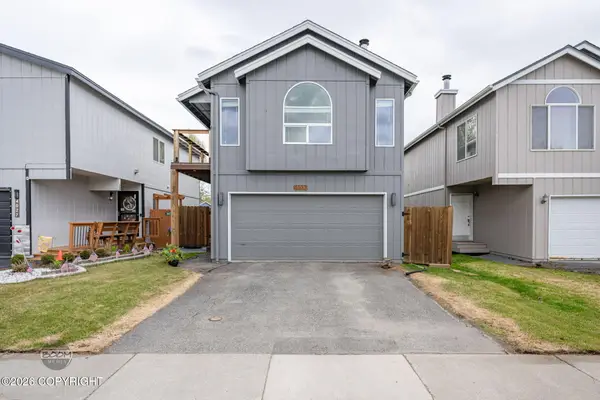 4033 Sycamore Loop, Anchorage, AK 99504