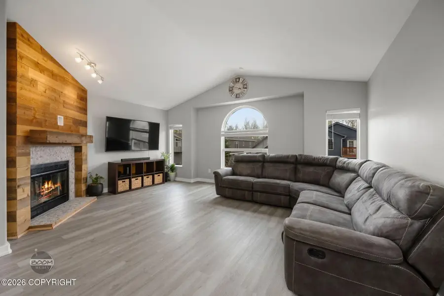 4033 Sycamore Loop, Anchorage, AK 99504 - #2