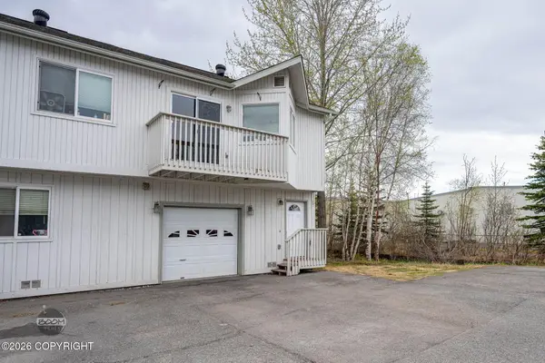 7426 Meadow Street #7H, Anchorage, AK 99507