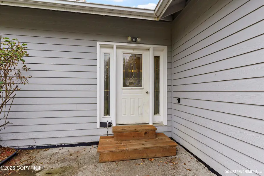 8961 W Sanderling Drive, Wasilla, AK 99623 - Image #2