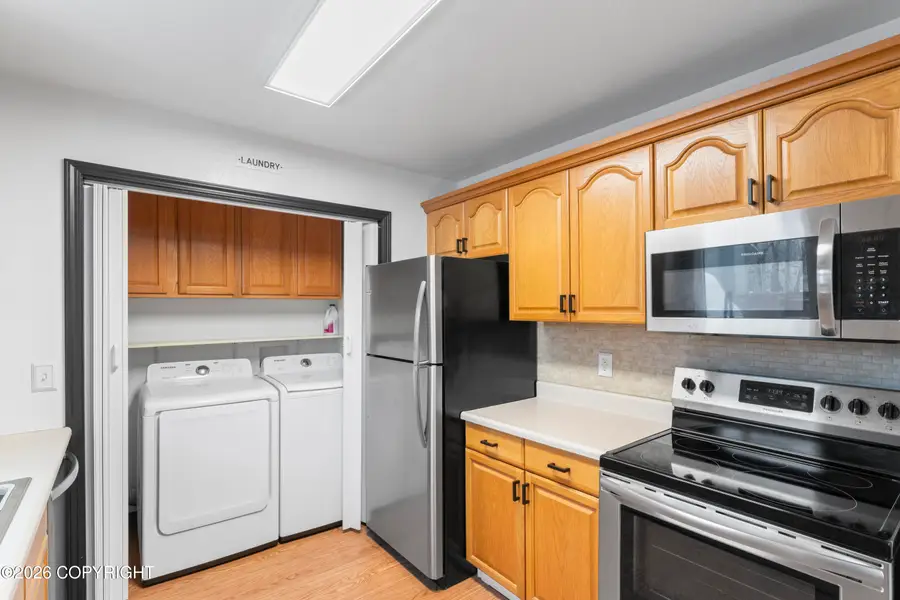 4107 W 72nd Avenue, Anchorage, AK 99502 - Image #3