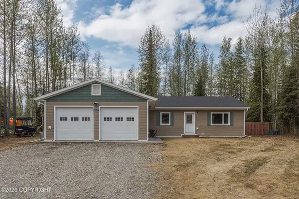 2267 Moonlight Drive, North Pole, AK 99705