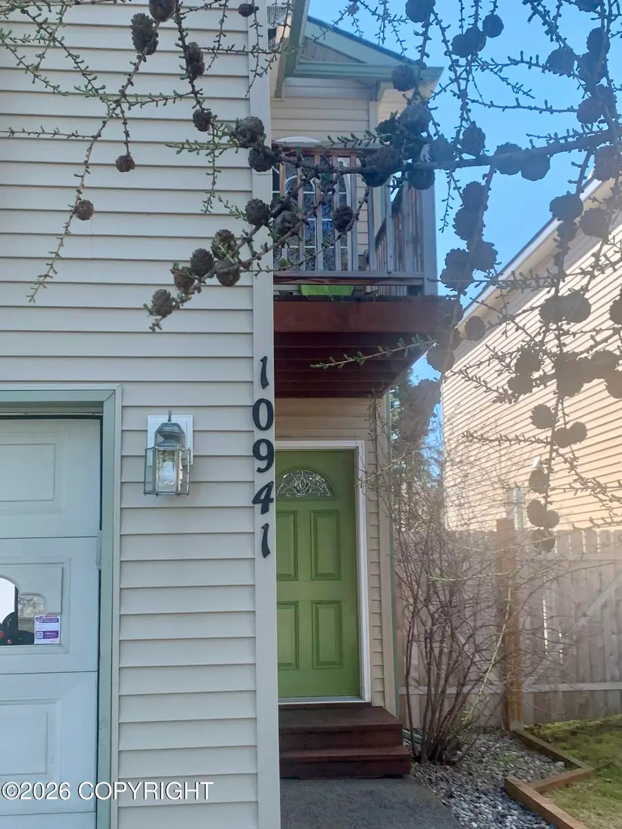 10941 Solitude Circle, Anchorage, AK 99515 - #2