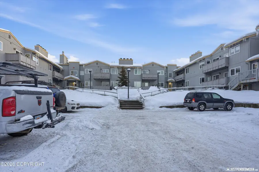 4109 Lynn Drive #212, Anchorage, AK 99508 - Image #3