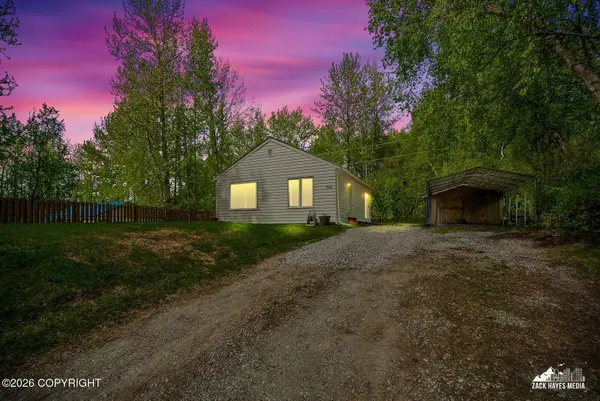 3421 Tieszen Avenue, Anchorage, AK 99516