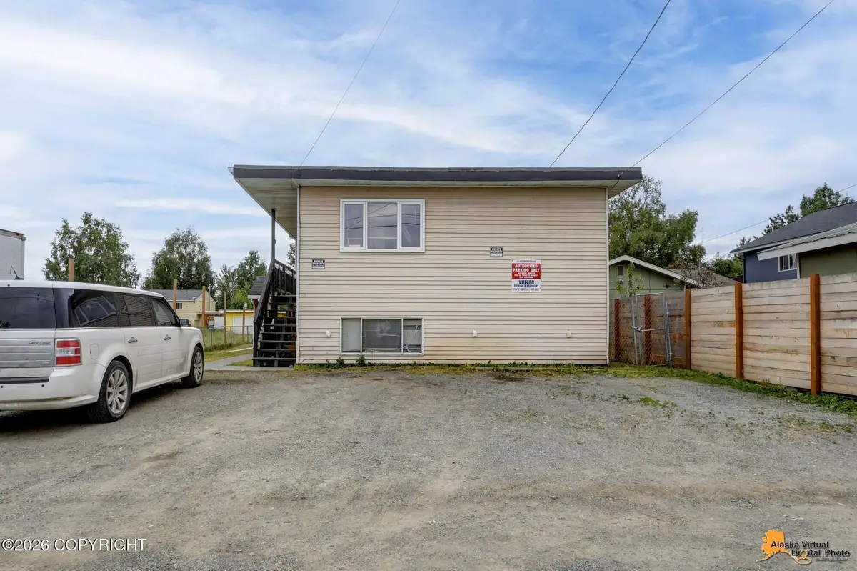 525 E 14th Avenue, Anchorage, AK 99501 - #1