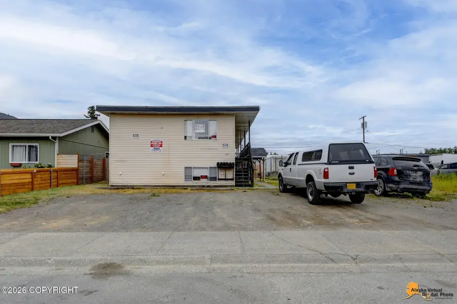 525 E 14th Avenue, Anchorage, AK 99501 - #2
