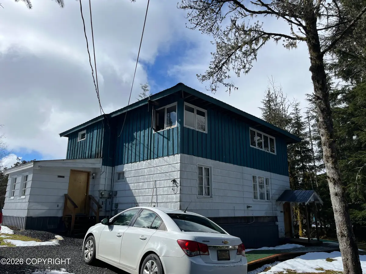 906 Gauffin Street, Petersburg, AK 99833 - #1