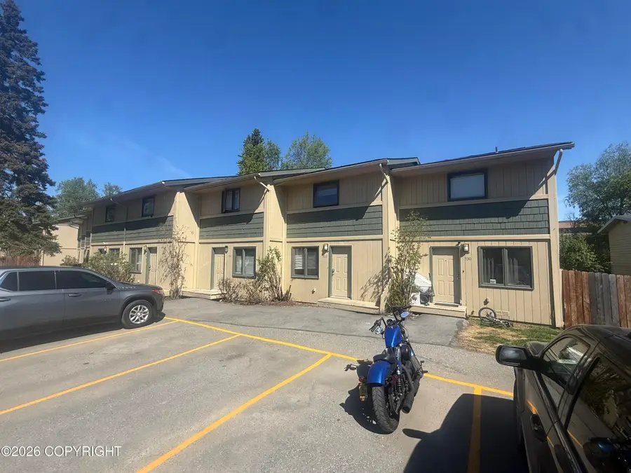 3804 Indiana Street, Anchorage, AK 99503 - #3