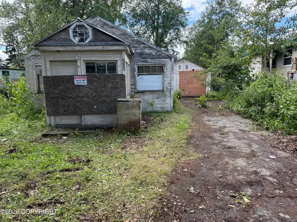 3508 Willow Street, Anchorage, AK 99517