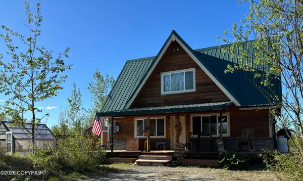 13733 W Moonrise Drive, Big Lake, AK 99652
