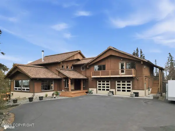 7100 Oline Circle, Anchorage, AK 99507