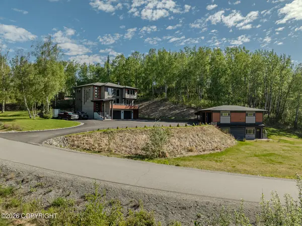 7970 N Morning Glory Drive, Palmer, AK 99645