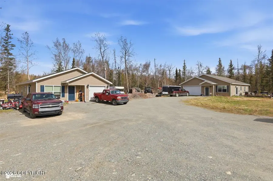1261 E Spruce Avenue, Wasilla, AK 99654 - #2