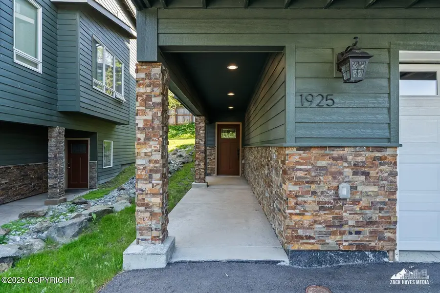1925 Spenard Road #3, Anchorage, AK 99501 - #2