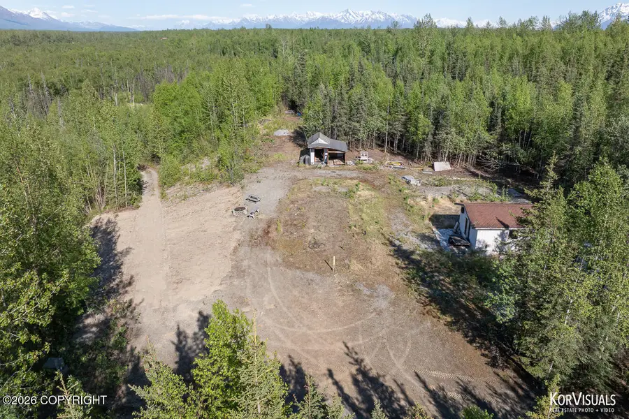 2581 W Schrock Road, Wasilla, AK 99623 - #2